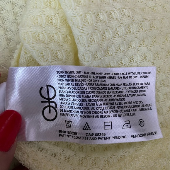 Vintage America Ladies’ Thermal Knit Top, Wax Yellow, XS Oversized, NEW - Picture 9 of 13